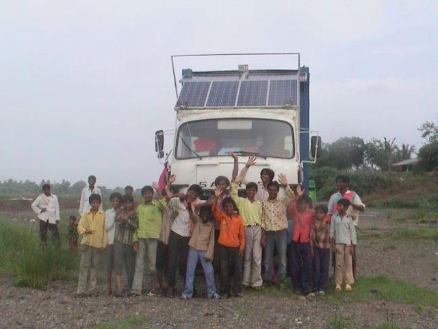 Jungs in Gorkni (Indien)